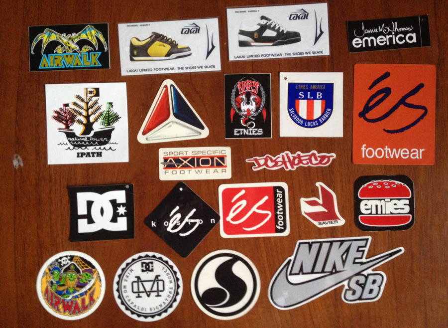Skateboard-Sticker-Collection-11-Es_DC_SHoes