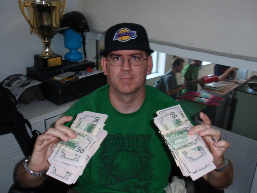 Jason Rothmeyer with cash $$ prizes