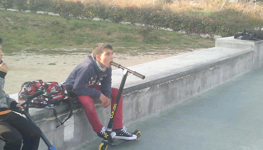 skatepark_scooter_suck